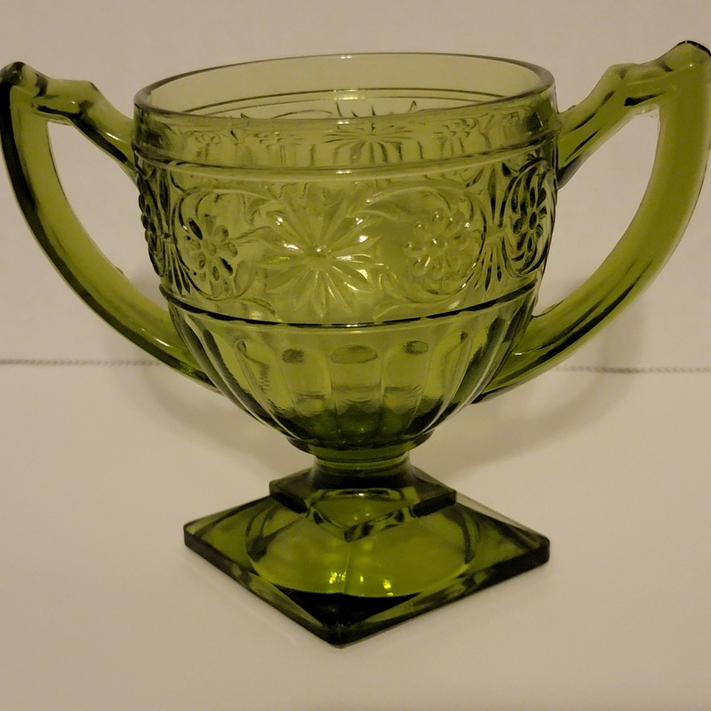Vintage Indiana Avacado Green Open Sugar Bowl